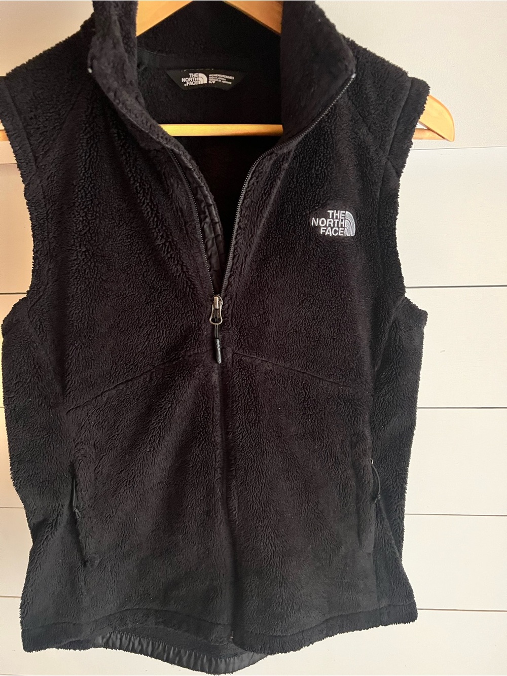 The North Face Black Women's Osito Fleece Vest with Zip and Pockets Size Small